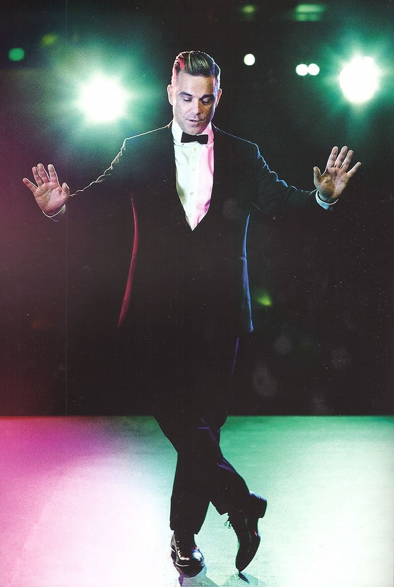 images/gallery/artwork-photoshoot/2014-tour-book-julian-broad/2014-tour-book-julian-broad-7.jpg