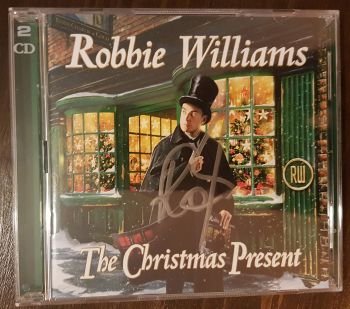 The Christmas Present [Europe] [2 CD] [Signed]