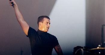 Live At Solidays [TV]